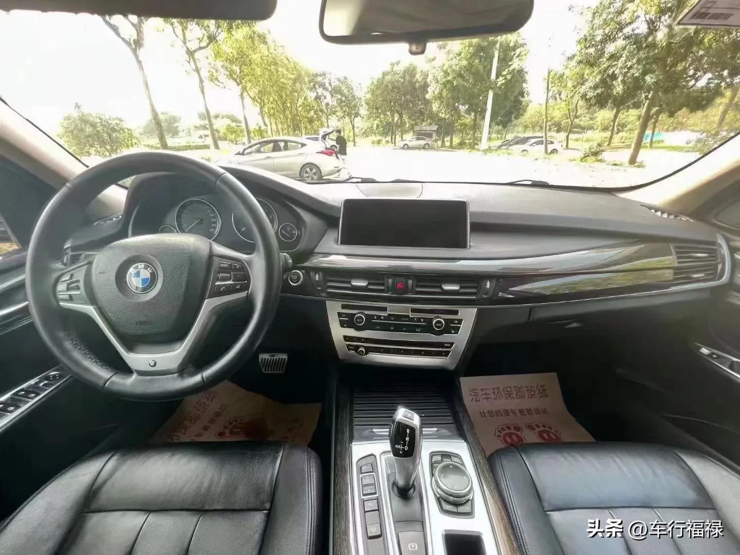 小伙花28万买宝马却越开越年轻,公路之王宝马x5落地价格