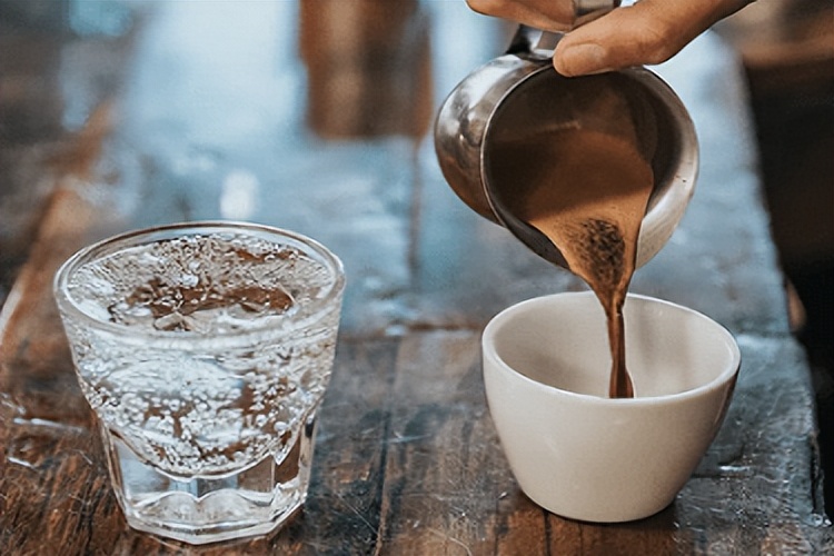 抖音小店和商品橱窗的区别是什么,抖音开通小店和橱窗区别