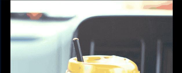 可惜了！一车鲜果全烧焦！