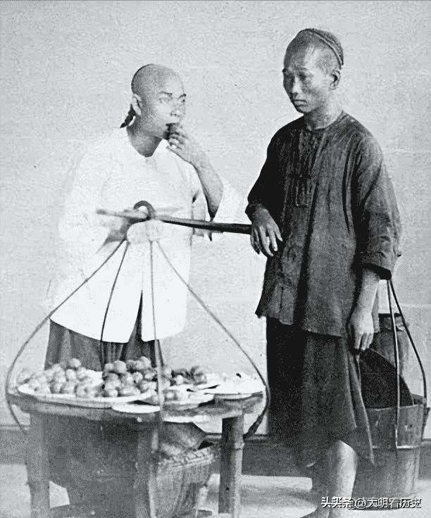 日军日记：*安妇慰**不服从管教，我很愤怒，用*刀刺**插入她的*体下**