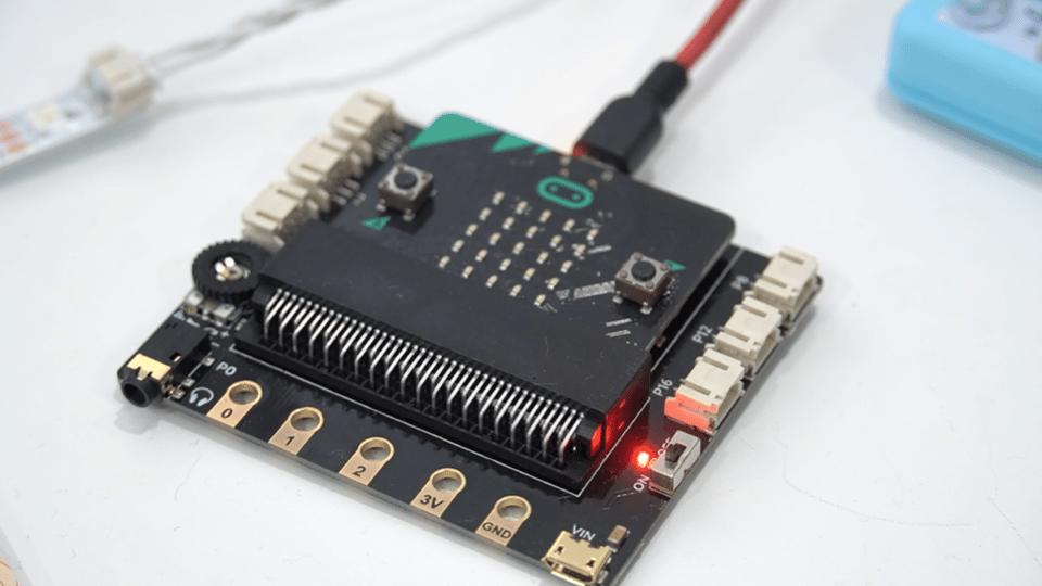 閫犵墿绮掑瓙浜哄伐鏅鸿兘鍏ラ棬鏁欑▼,閫犵墿绮掑瓙缂栫▼