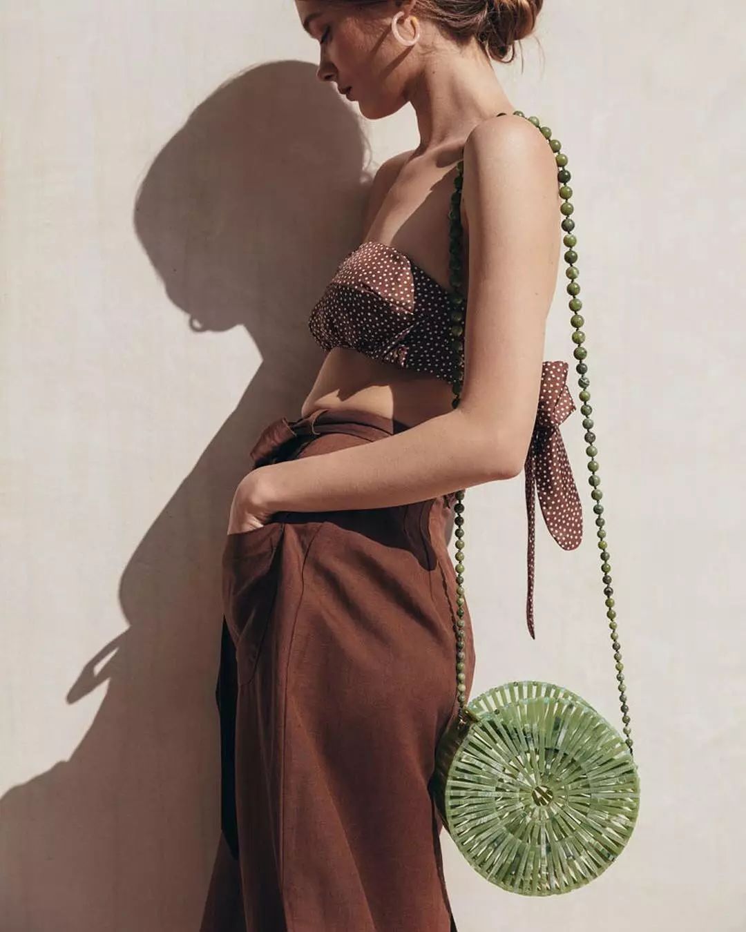 那些不输大牌的小众包包,像爱马仕的英国小众包