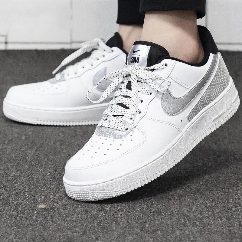 假球鞋和真球鞋对比,打假球鞋