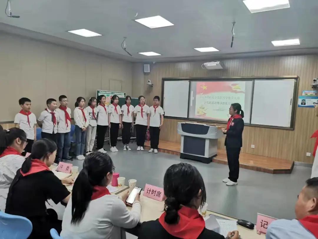 鍥㈠洟宸ヤ綔鏃ュ父,鍥㈠洟宸ヤ綔缁忓巻