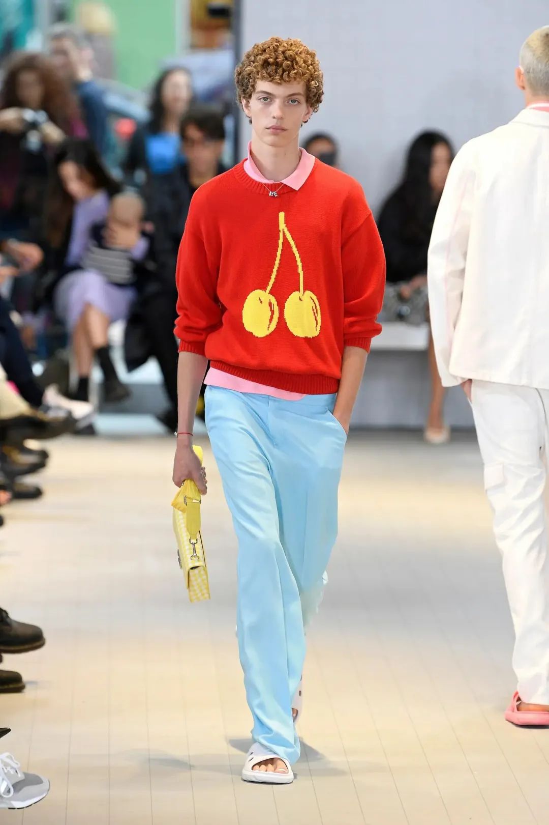 新年第一天唤醒多巴胺,新年第一天小孩穿新衣服