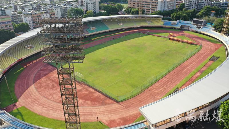 番禺英东体育馆,肇庆英东体育馆