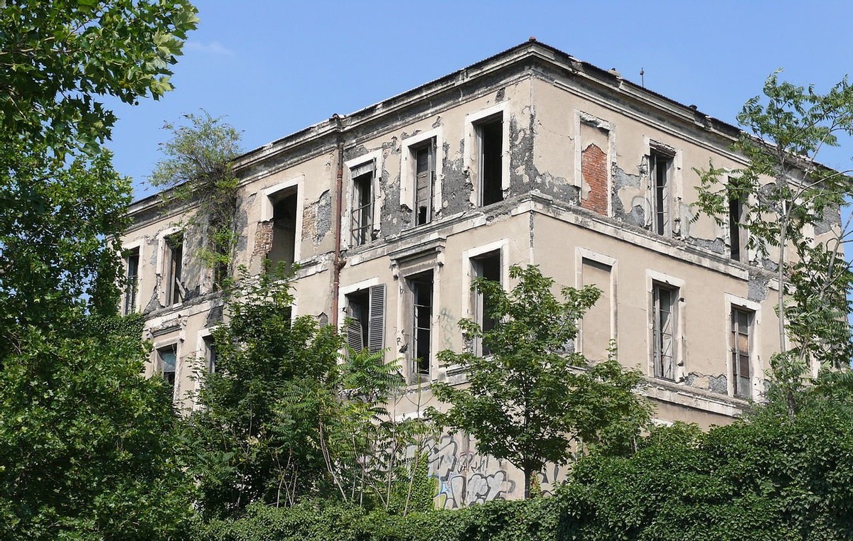 三峡水泥寿命多少年,水泥寿命只有50年到期后怎么办