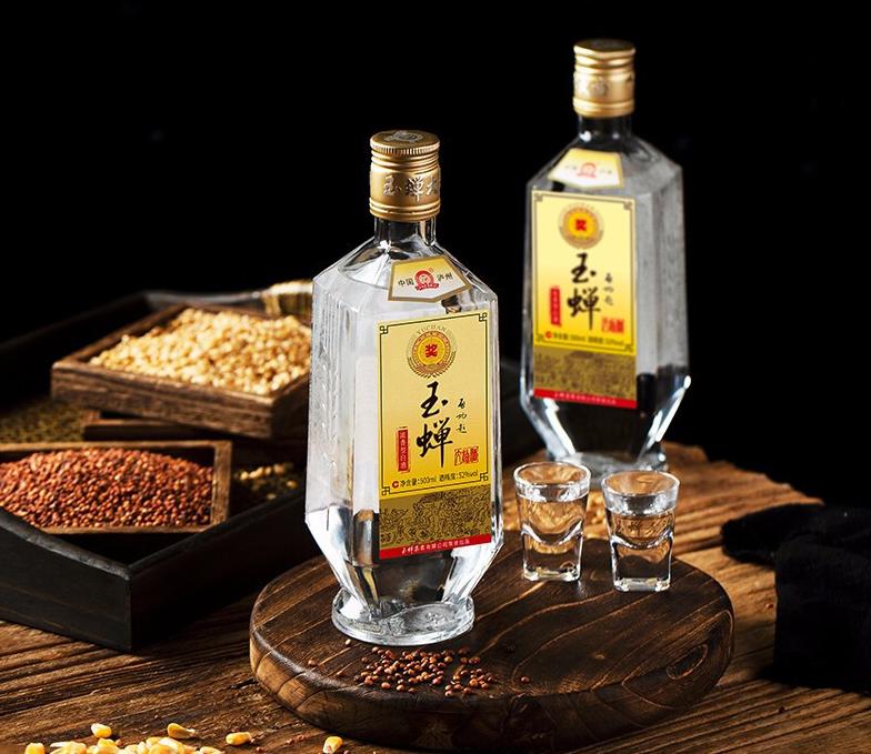 烟酒店什么酒好卖,烟酒店常卖的中低档酒