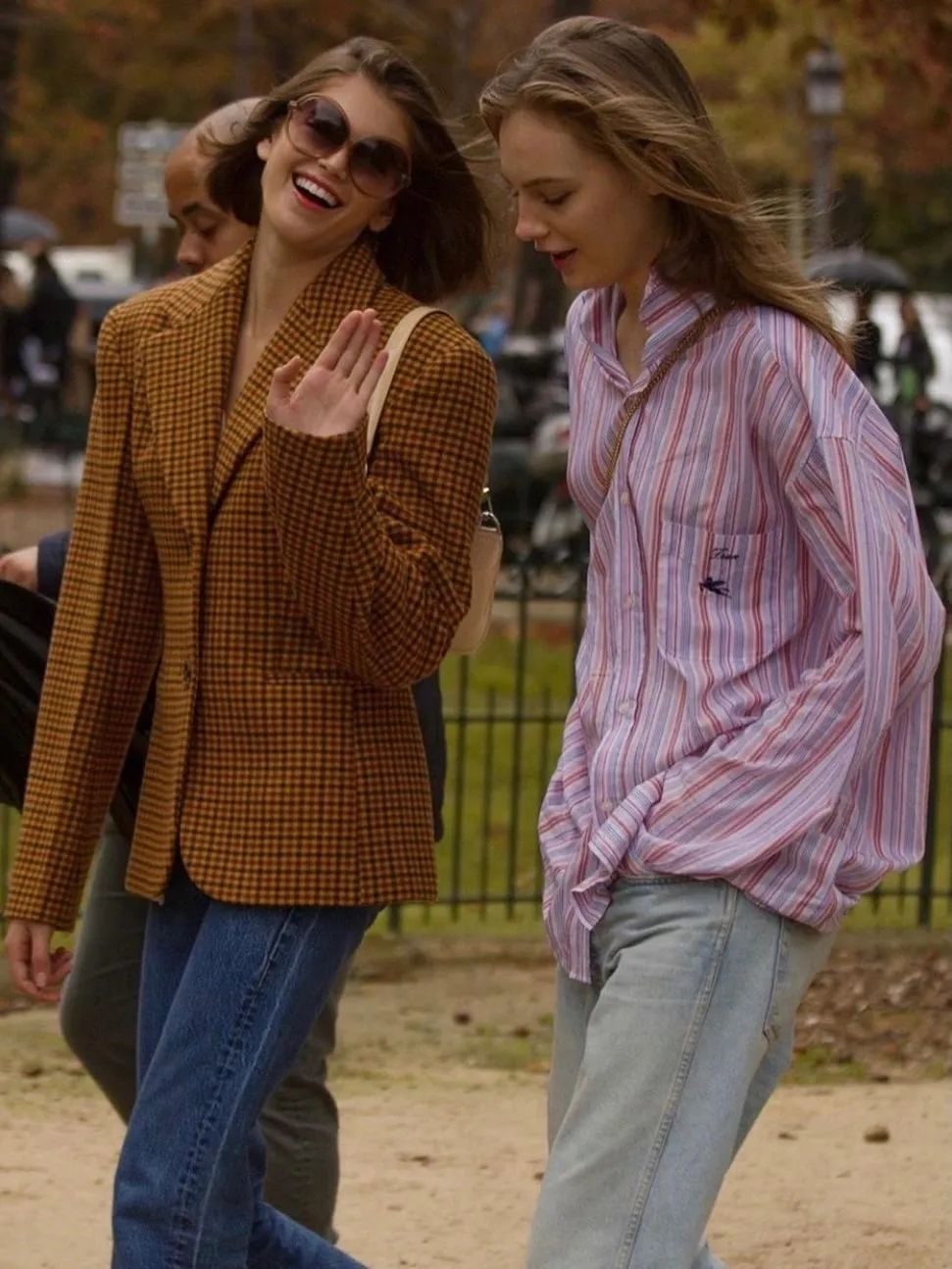 今年最火的法式风要这样穿才高级,法风穿搭必备单品