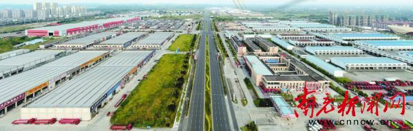 从高坪出发这艘物流巨舰成功闯过“千亿关”