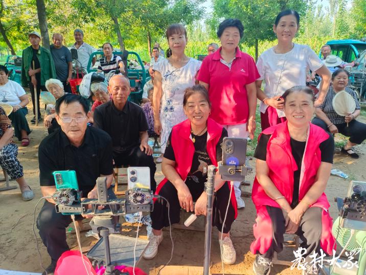 全民公益健身广场舞,乡村广场舞健身活动