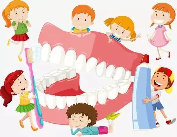 牙齿长小犄角,牙齿侧面长犄角