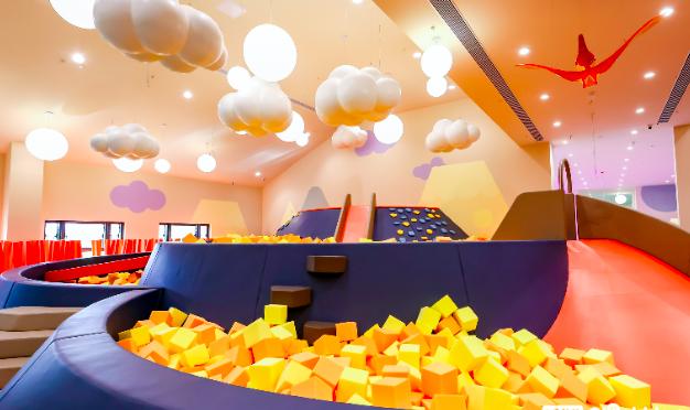 亲子儿童乐园主题酒店,假期适合儿童去的儿童乐园