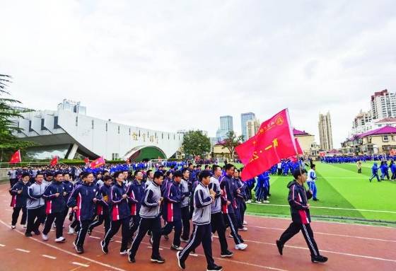 鍚姛鐑熷彴,缈板ⅷ涔︽硶浣滃搧鍚姛