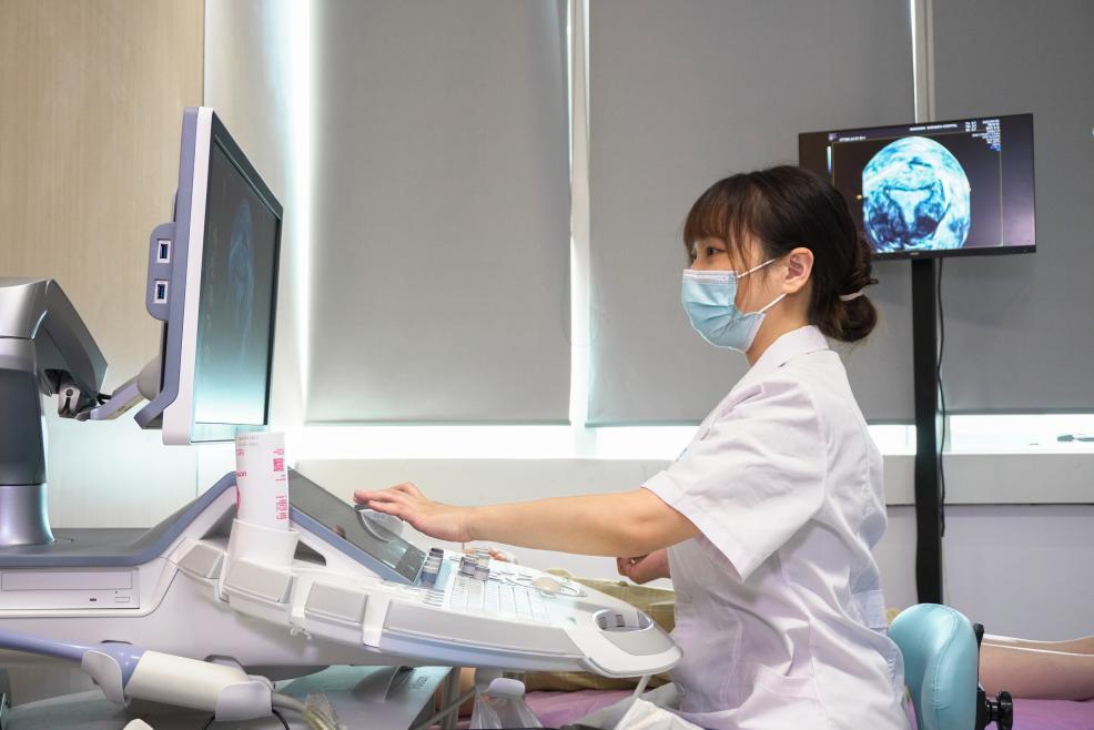 “火眼金睛”识病灶,江湾超声找到异位的“迷路宝宝”