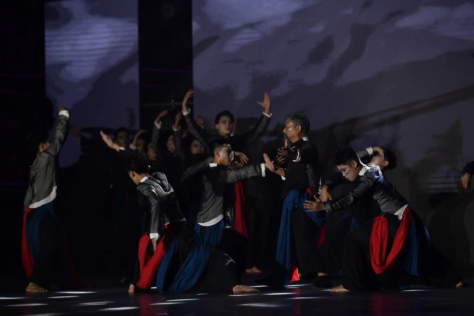 美美与共打鼓表演,全国广场舞北京集中展演圆满举行