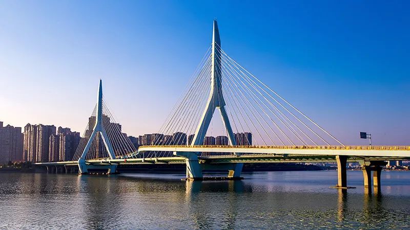 中国经济第四季度增长,四川经济十强市2030gdp目标