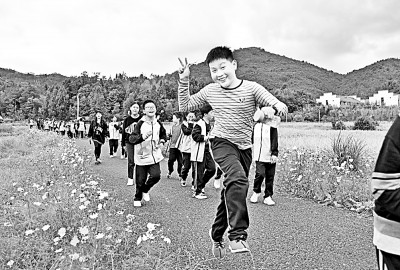 四年级体育作业布置,体育老师布置作业