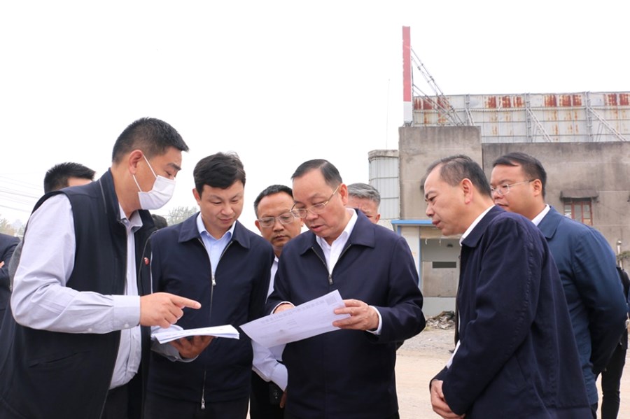 盛文军调研三产业重点项目