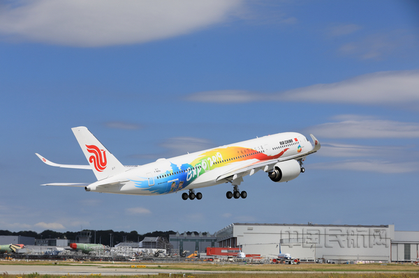 那些涂在彩绘飞机上的故事