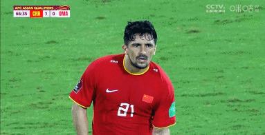 李铁输球后发言引足协不满,国足对阿曼李铁