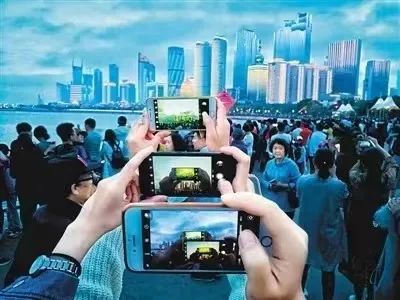 照相馆一代人的回忆,30年前照相馆拍摄都是满满的回忆