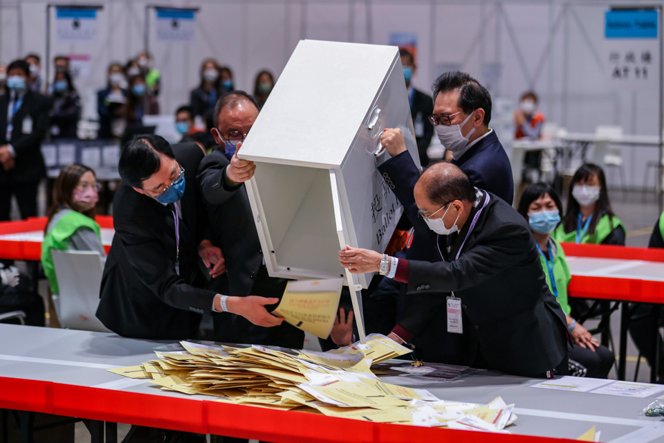 为港为己投一票：新选制下的香港心情