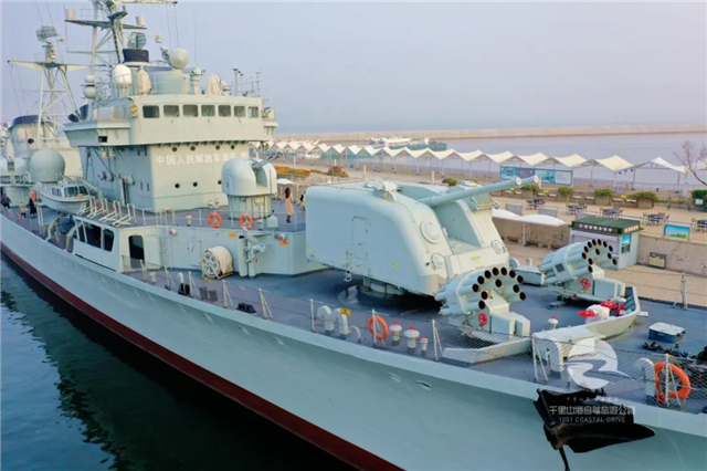 威海驱逐舰免费参观,探访中国航母