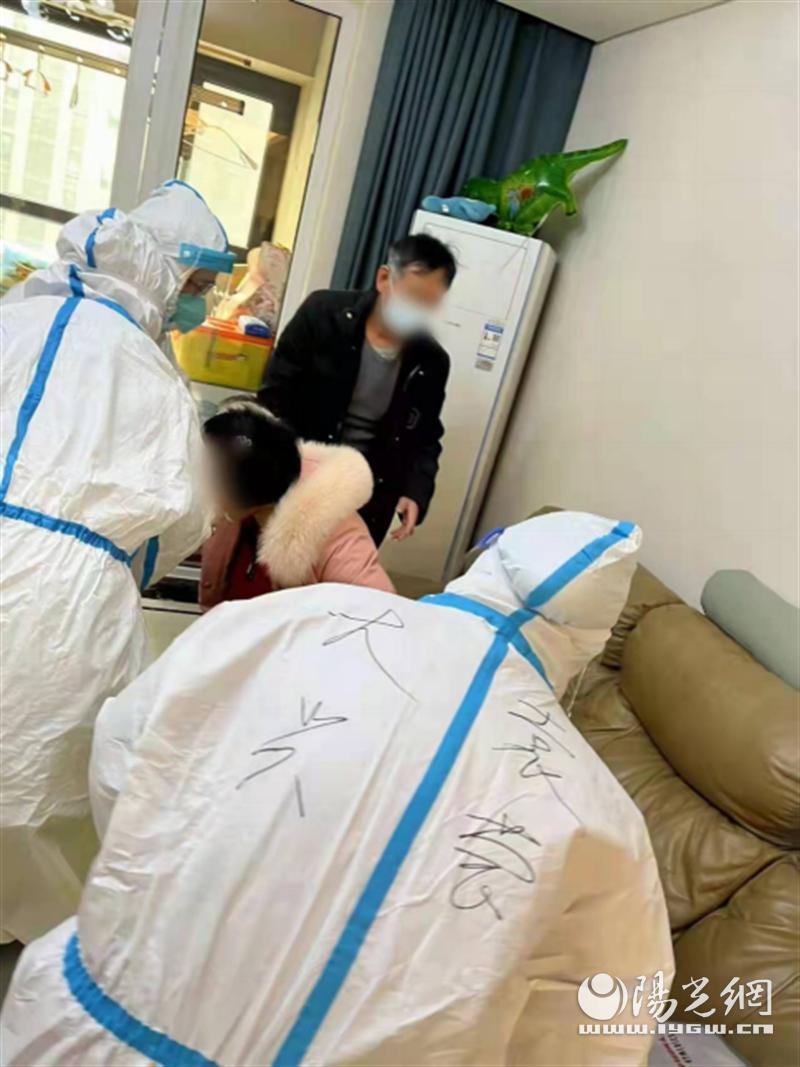 老人胸痛胸闷家人急拨120,七旬老人突发心脏骤停黄金抢救期