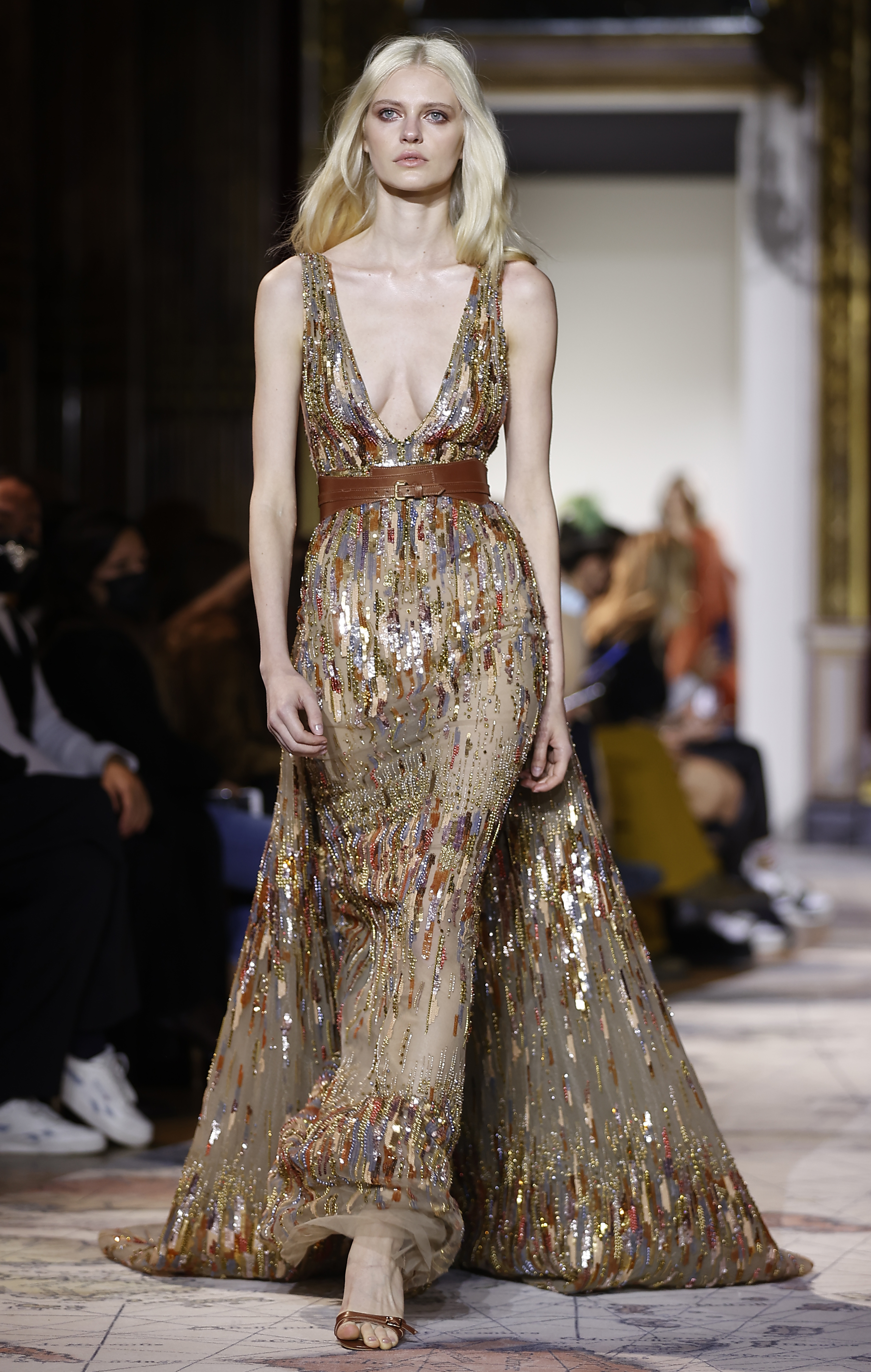 巴黎时装周2024高定,巴黎时装周2022高定