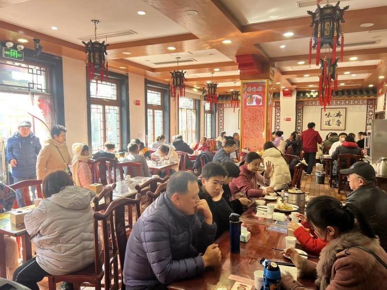 青岛春节消费市场开门红,青岛2018营业额前十企业