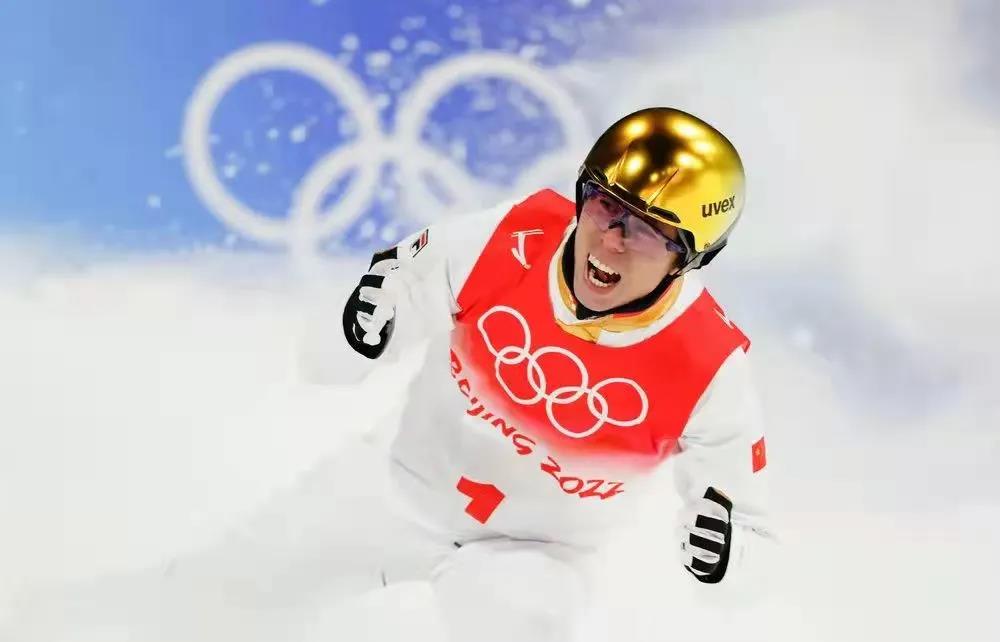 北京冬奥运动健儿努力拼搏,北京冬奥加拿大冰球队