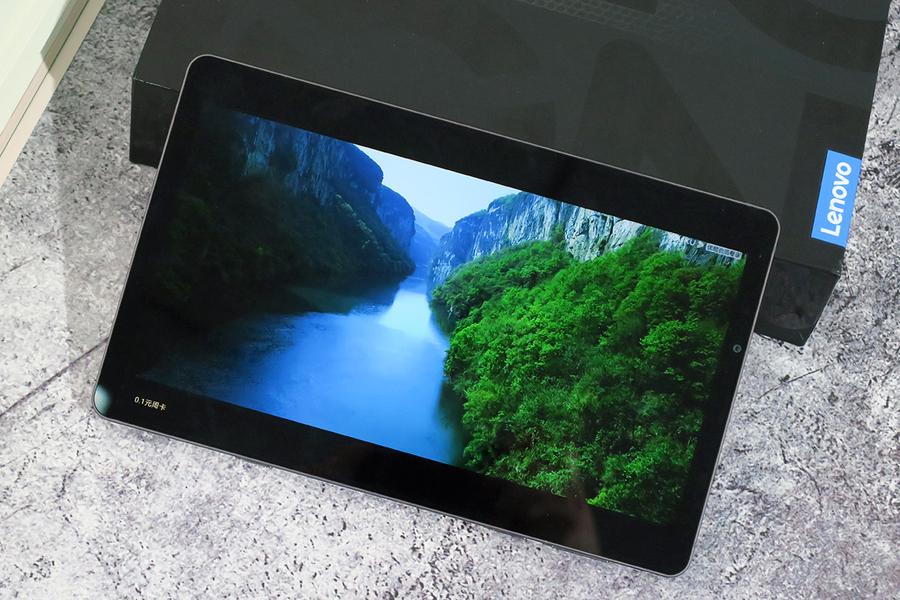 联想拯救者平板y700游戏体验,ipadmini6和联想拯救者y700哪个好