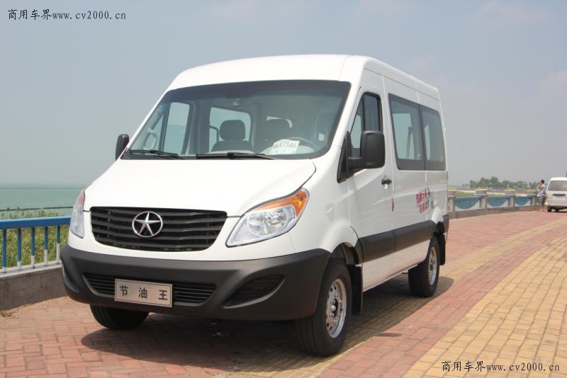 试驾：江淮星锐节油王百公里油耗仅为6.64升，7.4方大空间独占鳌头