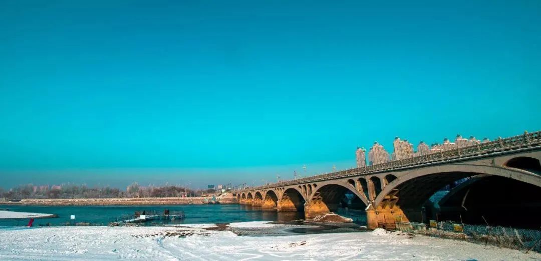 滴！跟着CCTV的镜头打卡*疆新**之春