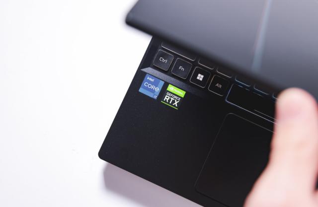 暗影骑士擎可以玩什么3a大作,宏碁暗影骑士擎打3a游戏的表现