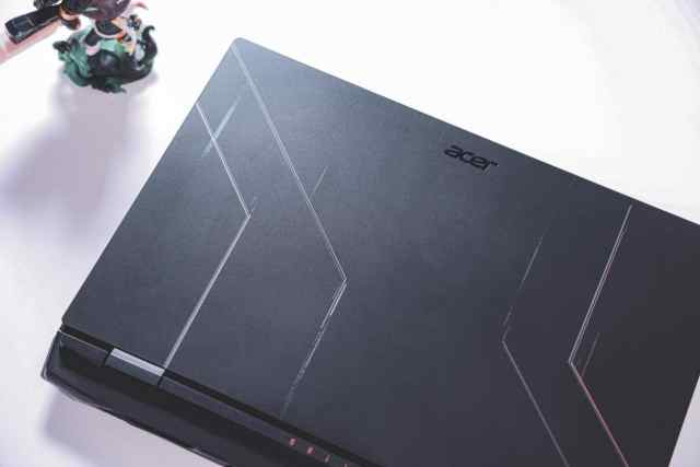 暗影骑士擎可以玩什么3a大作,宏碁暗影骑士擎打3a游戏的表现