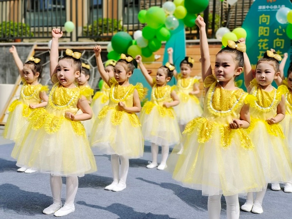 东阳市湖溪中心幼儿园,东阳市湖溪镇幼儿园