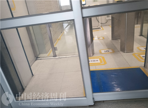 进工厂年轻人为啥都不愿去了,进工厂的年轻人为何纷纷逃离