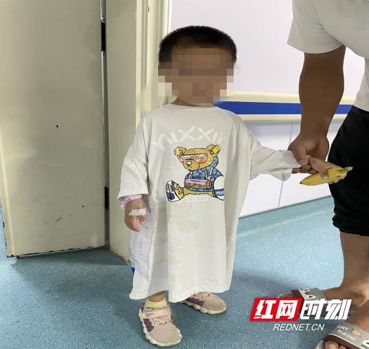 儿童宫腹腔镜微创手术,儿童腹腔镜手术