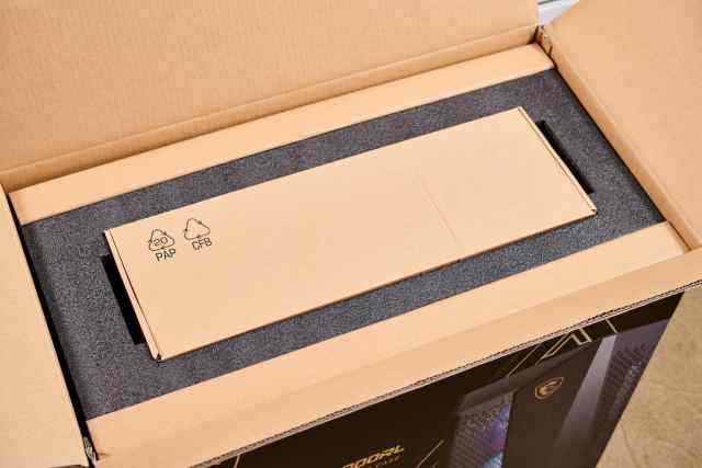 微星战神700机箱,微星700RL机箱