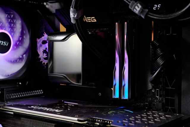 微星战神700机箱,微星700RL机箱