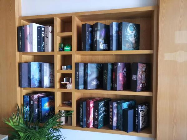 那些回老家的年轻人都怎么样了,那些回县城开店的年轻人