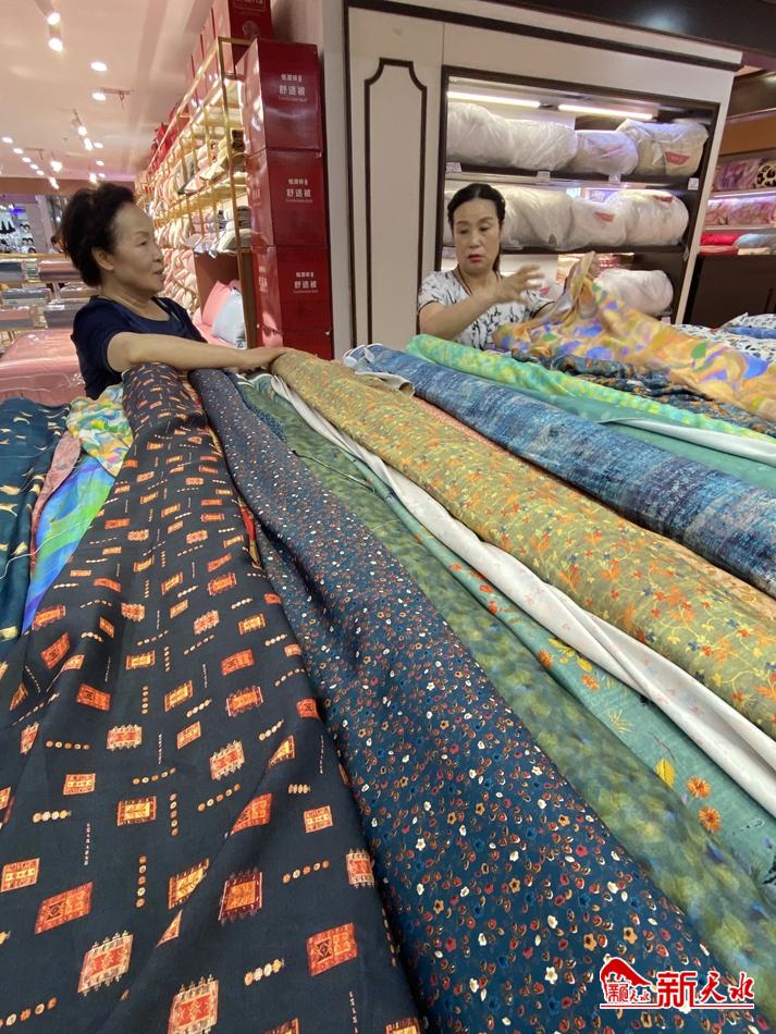 天太热这些商品卖得也“热”