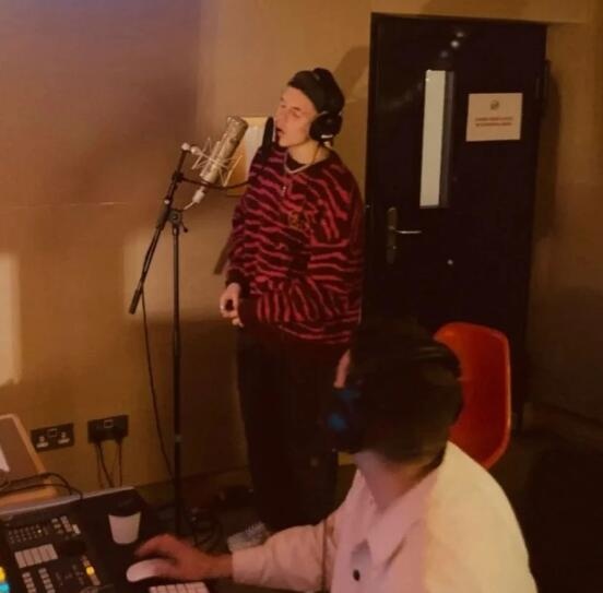 太阳报盘点贝克汉姆孩子职业规划：仅罗密欧想成为职业球员