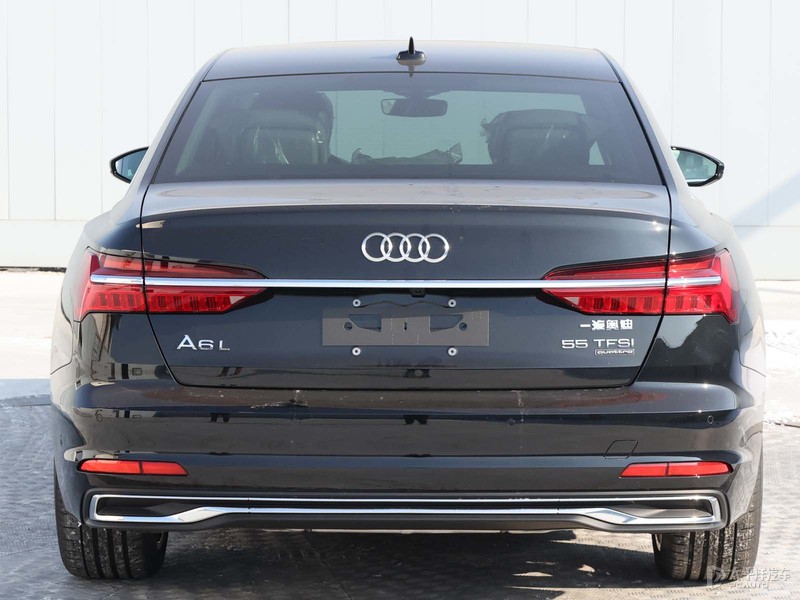 全新哈弗h6混动版,2021款第三代哈弗h6和缤智比较