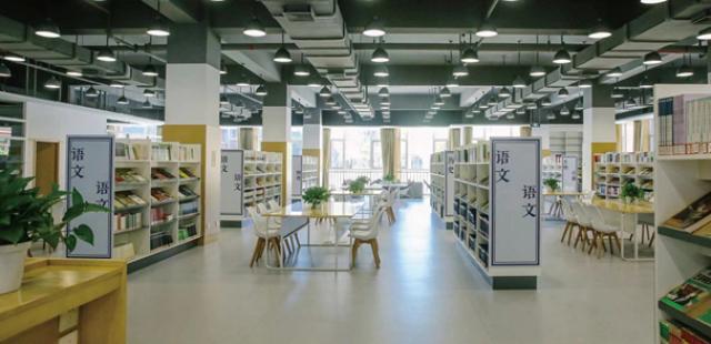 北京亦庄实验中学助力学生实现青*梦春**想充分实现自我发展