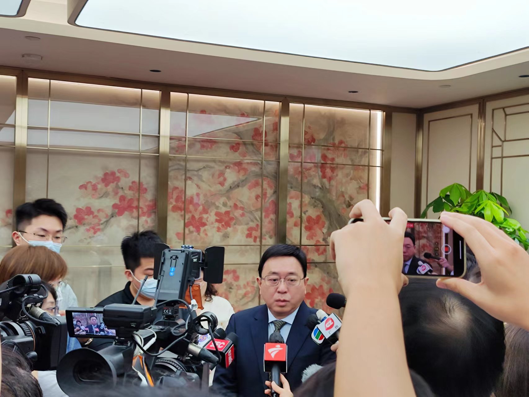 港科大广州视频,港科大广州教学水平