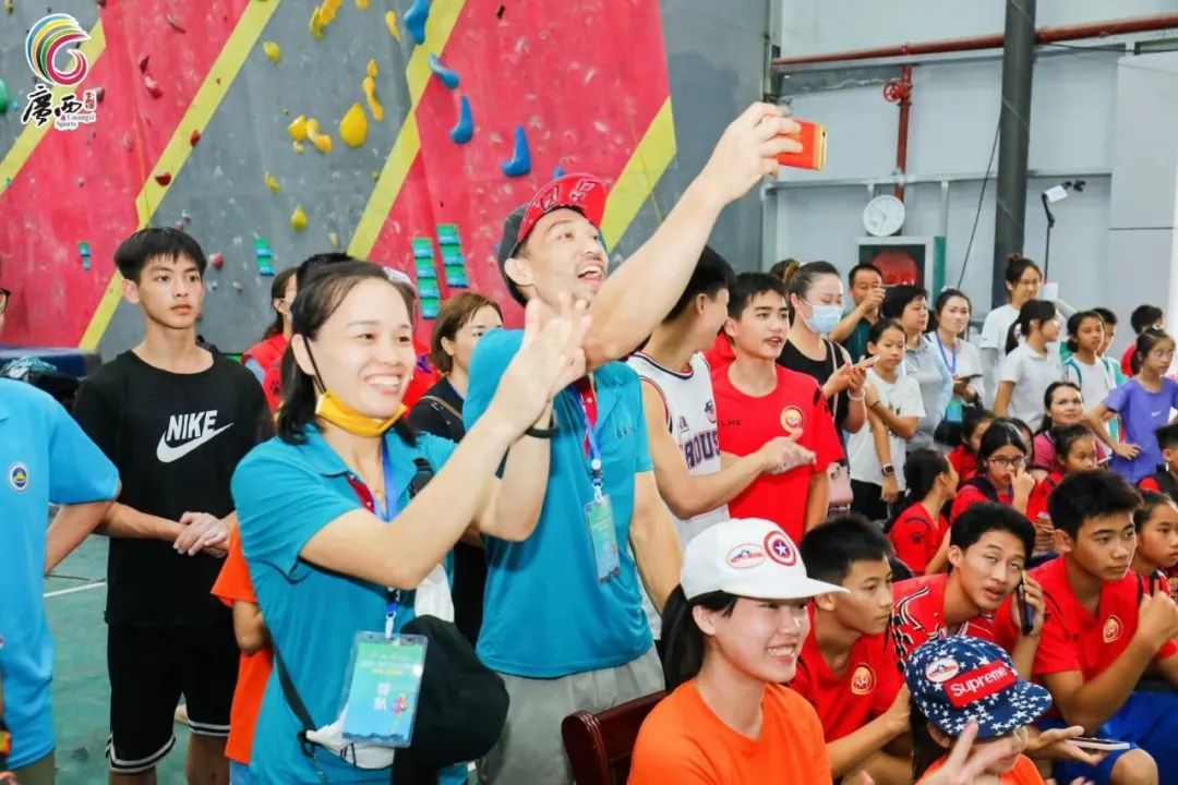 广西马山攀岩比赛直播回放,马山县古零镇初级中学攀岩比赛