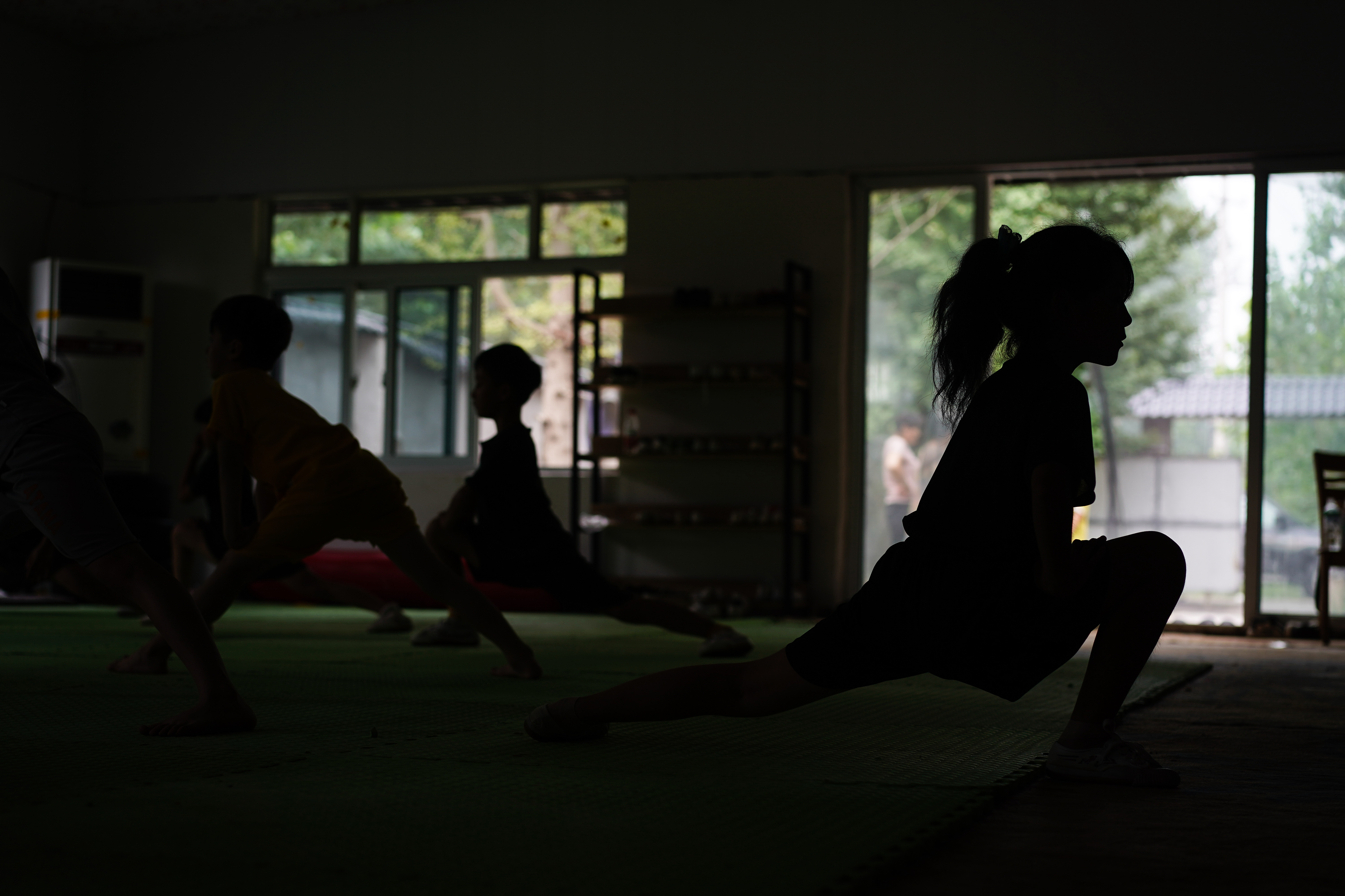 (新华全媒+)江苏邳州:一个父亲三个娃掀起村里武术热